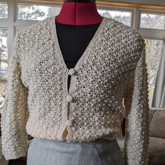 Beautiful hand crocheted CREAM cardigan - popcorn - fine crochet - vintage - sm - Picture 1 of 5